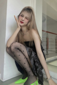 《不戴套的瑜伽教练3》在线播放